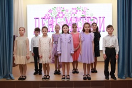 День Матери 2025